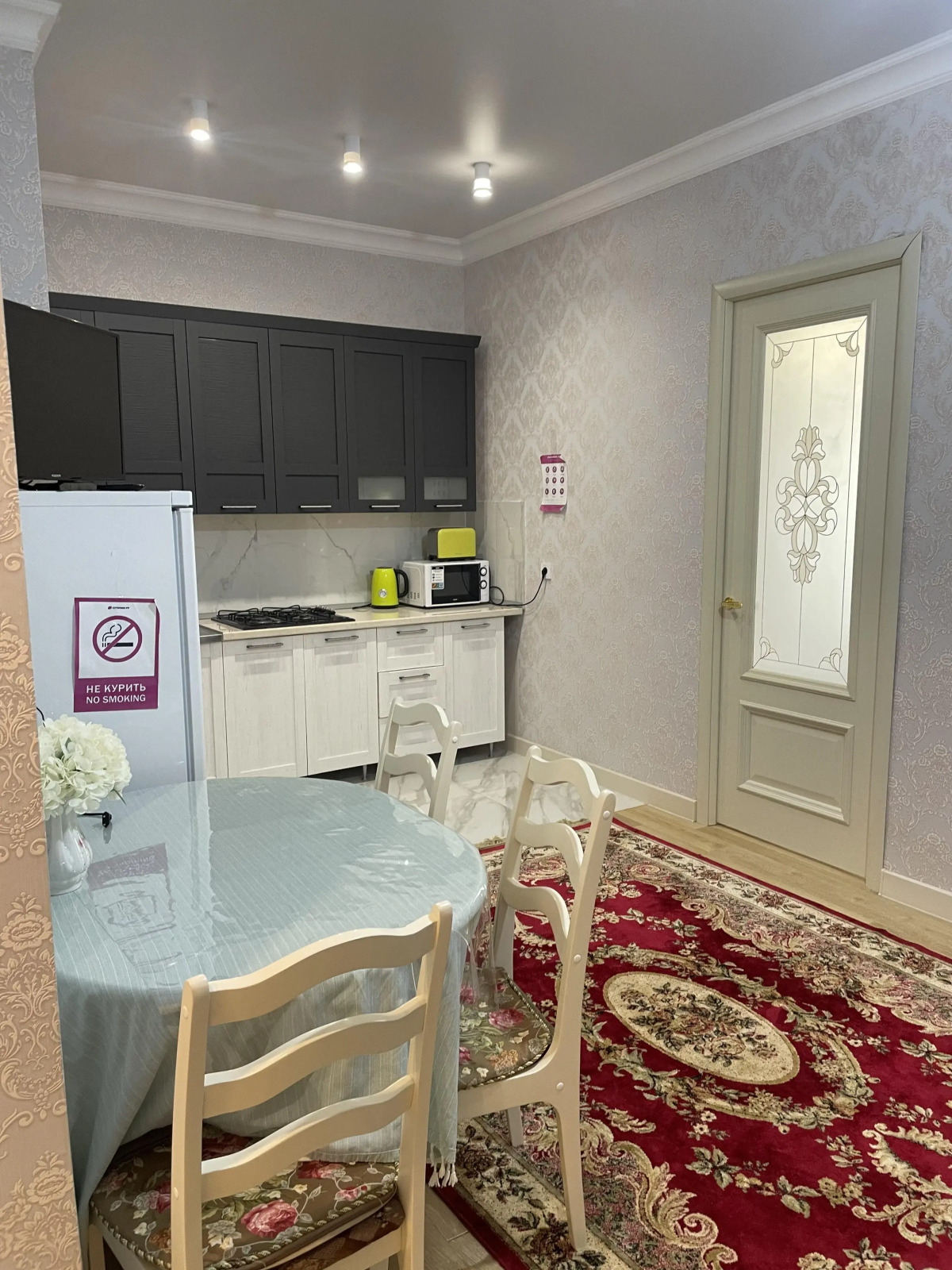 Апартаменты с Двумя Спальнями в Центре