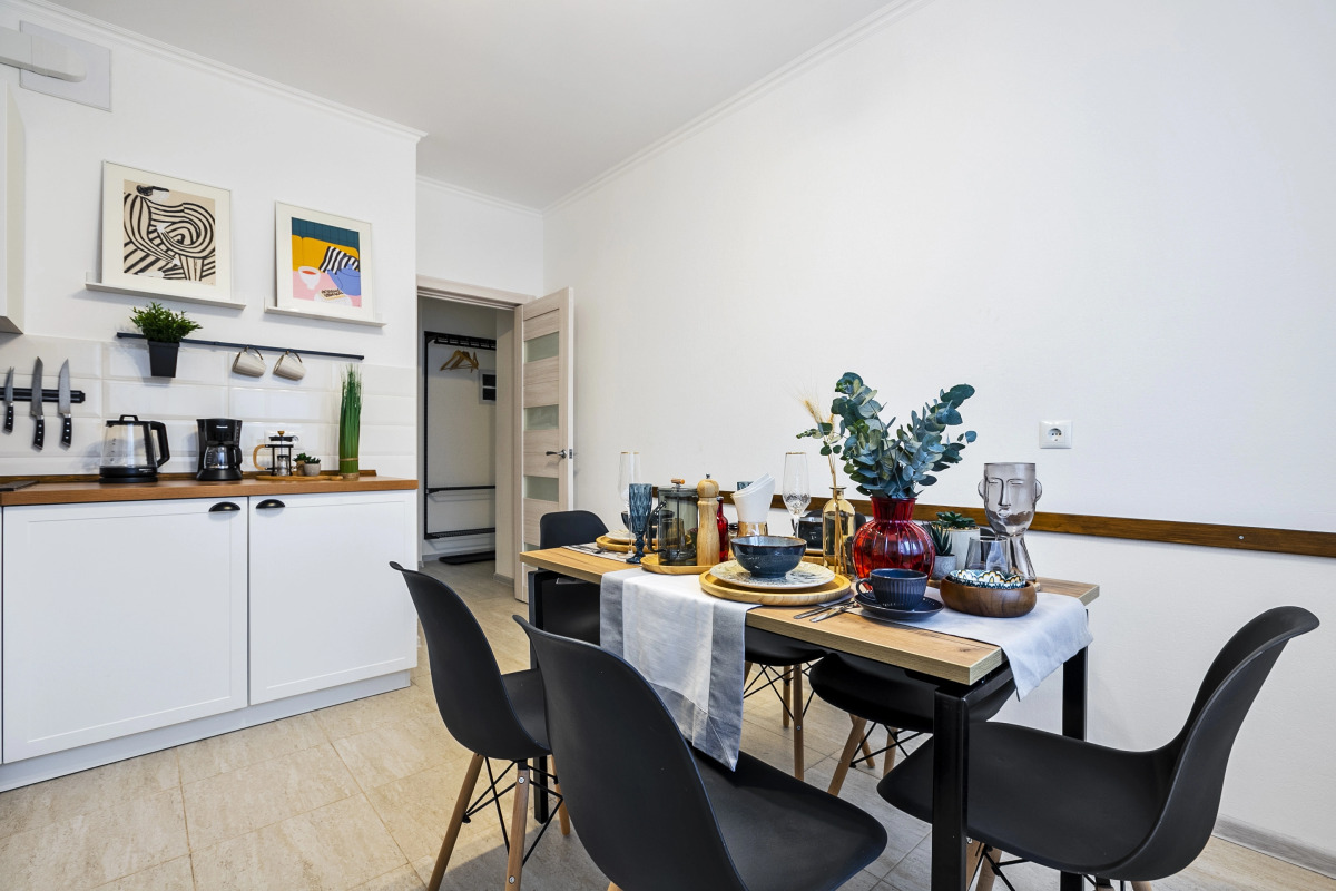 Great view 2-rooms Apartment 2 Min Walk to Raykin Plaza 2