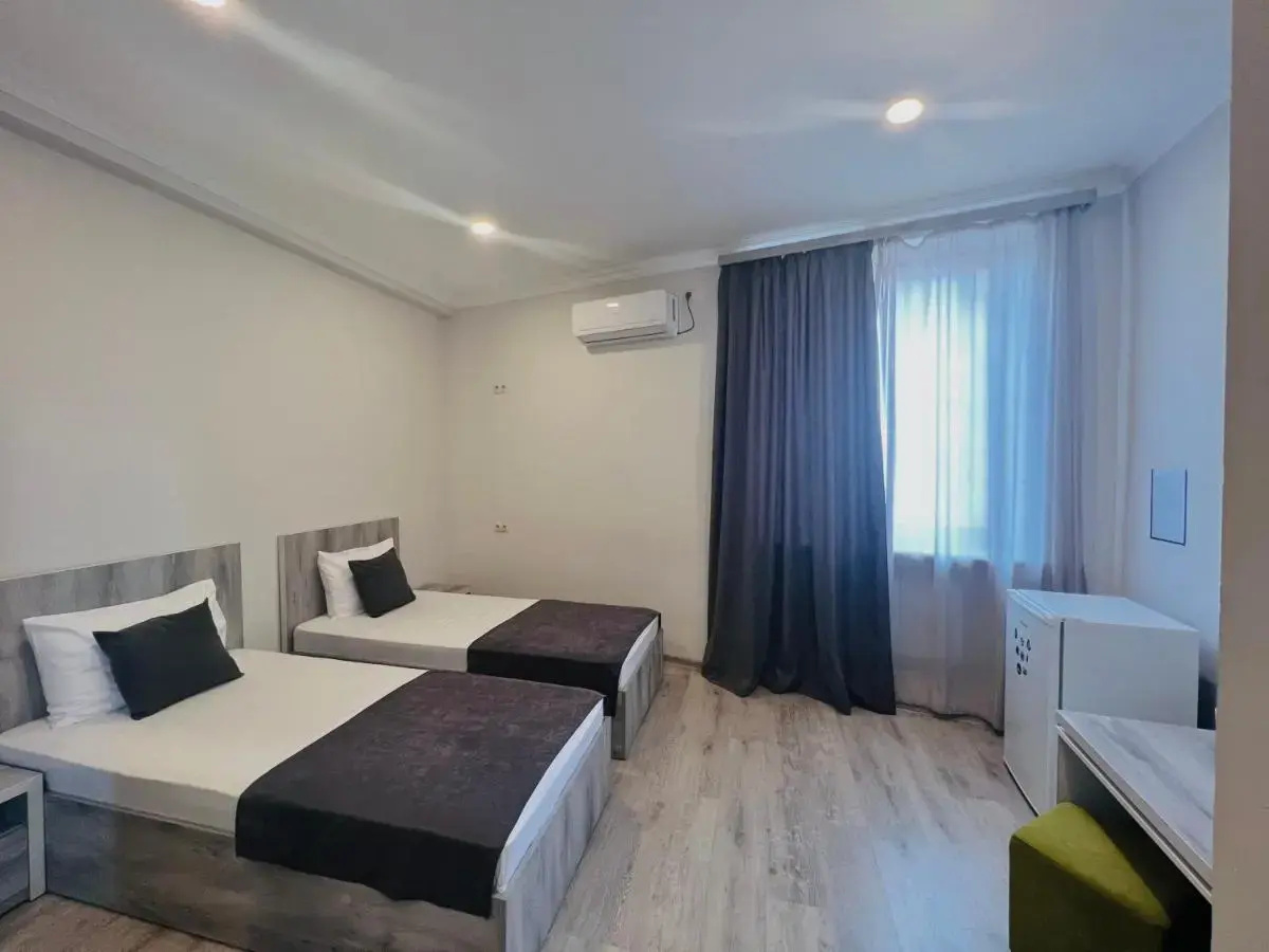 Отель Menua by Horizon Hotels Yerevan