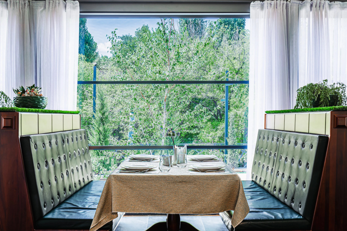 Отель River Inn