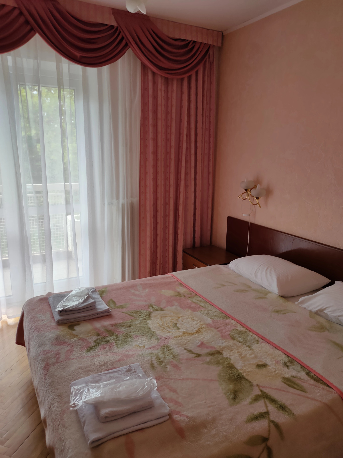 Отель Дружба