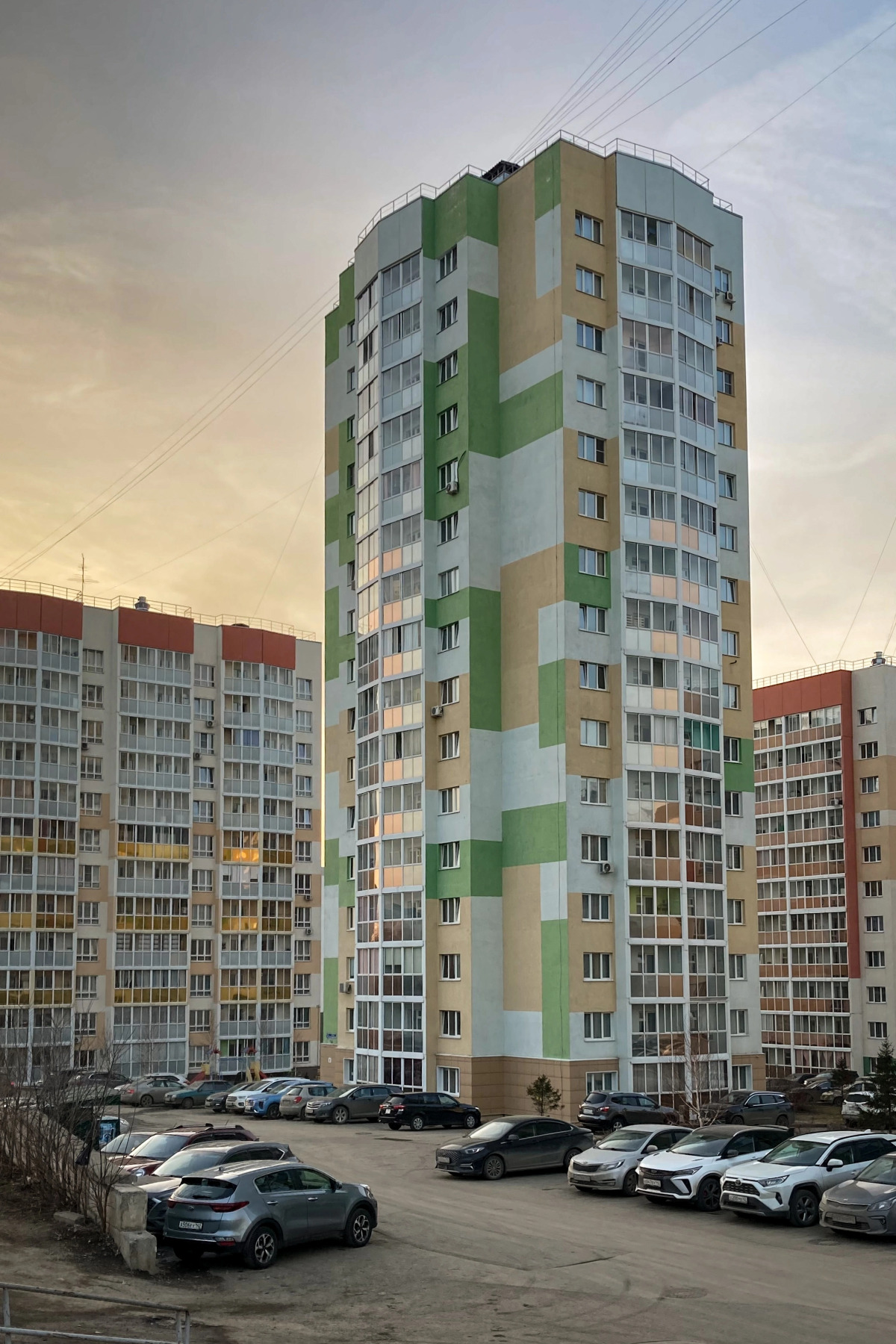 Апартаменты Unique Apart Жасмин  с детской кроваткой на 2 Заречной 7а