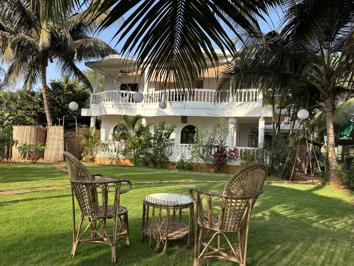 Бунгало SOLS Backyard