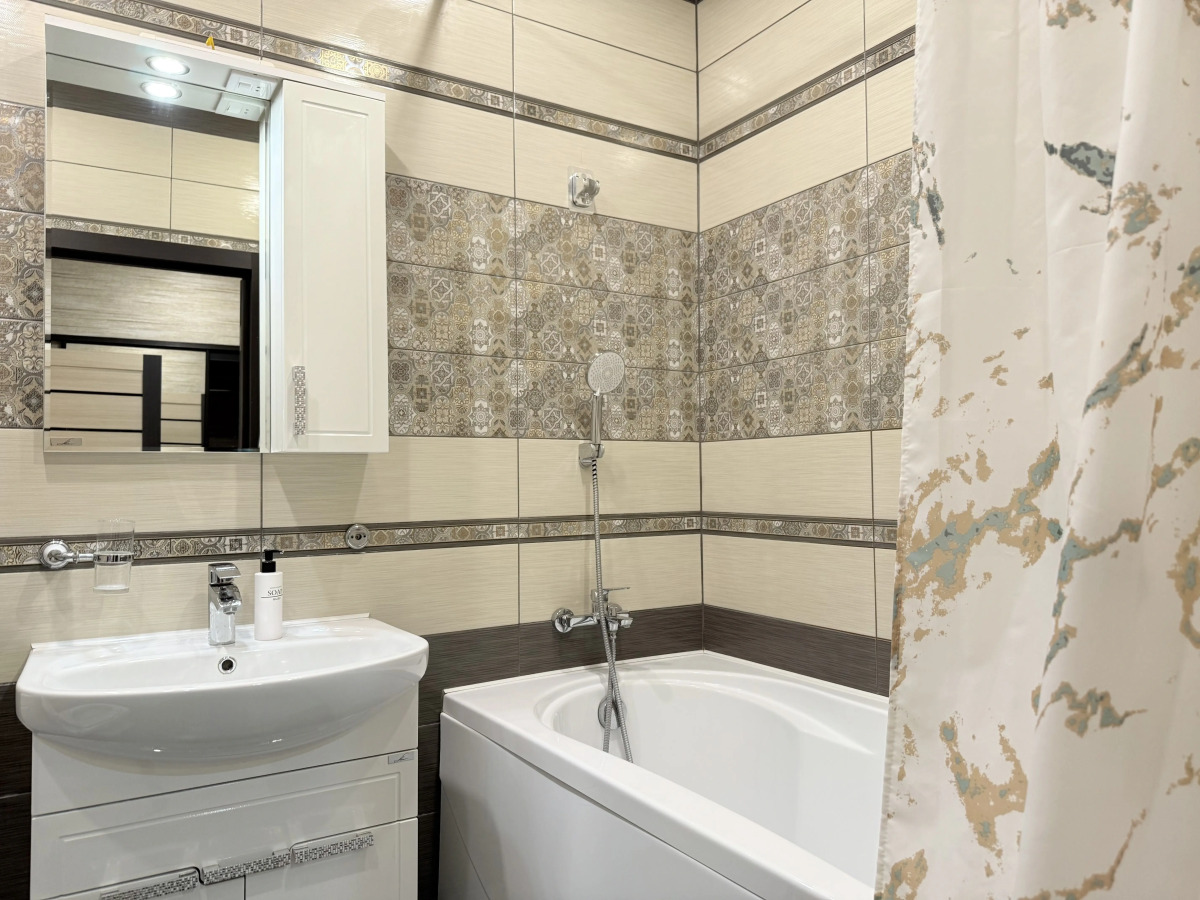 Квартира самый центр Плеханова 14 5 этаж