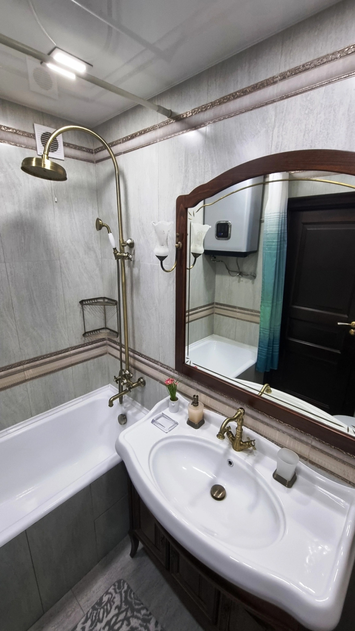 Апартаменты 2х Комнатная Квартира в Английском Стиле