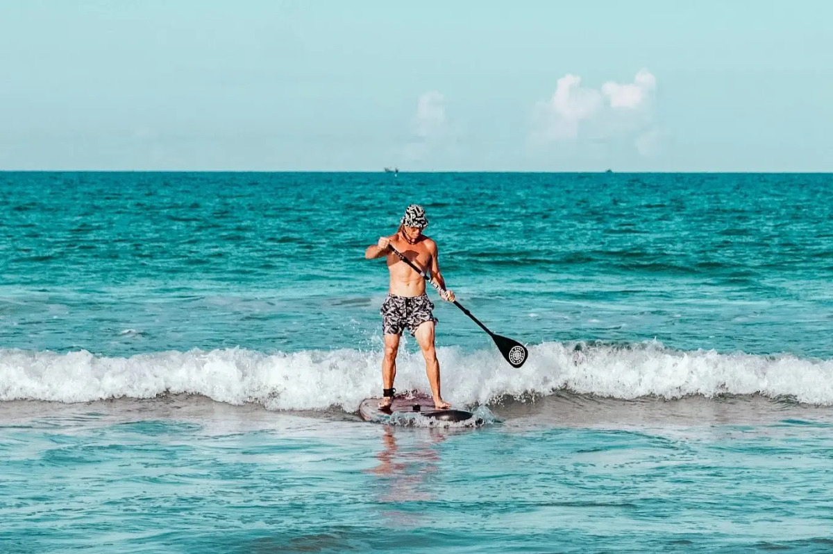 Курортный отель The Empyrean Cam Ranh Beach Resort