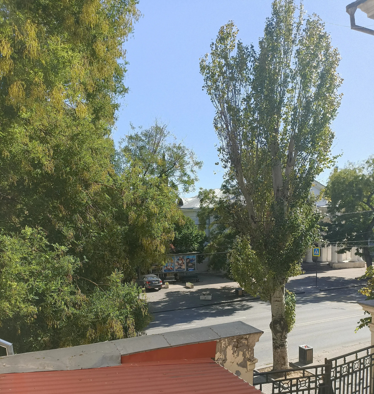 Квартира в Сталинском Доме в Центре у Набережной на 3 Гостей