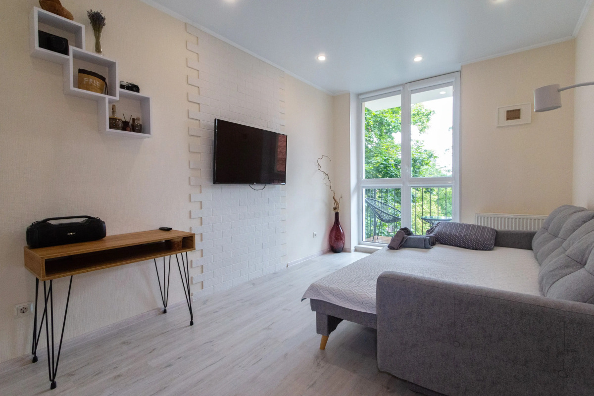 Двухкомнатная квартира Арт в Светлогорске  2  в 750 м от моря