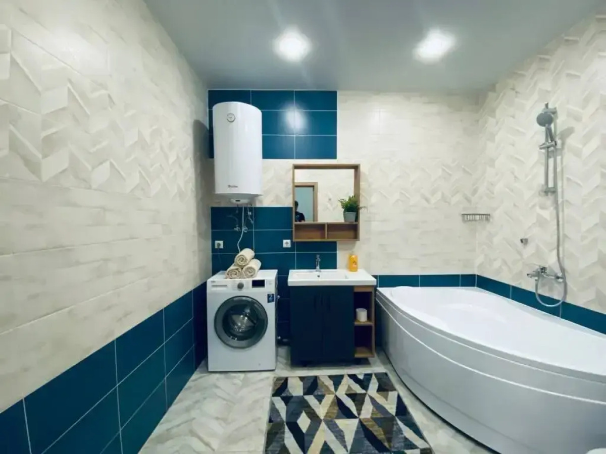 Апартаменты Room-Room Хользунова 39