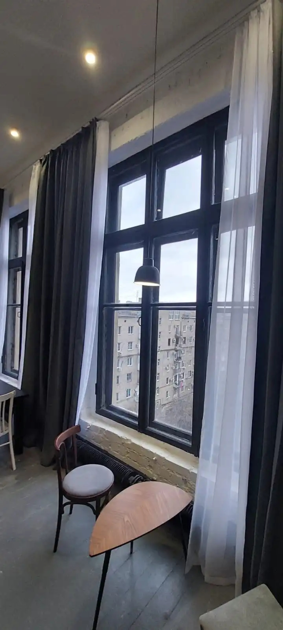 Апартаменты "У художника на Аллее Героев, 4"