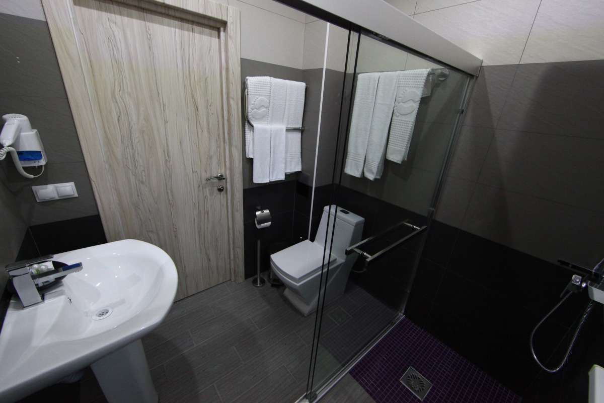 Отель Локация