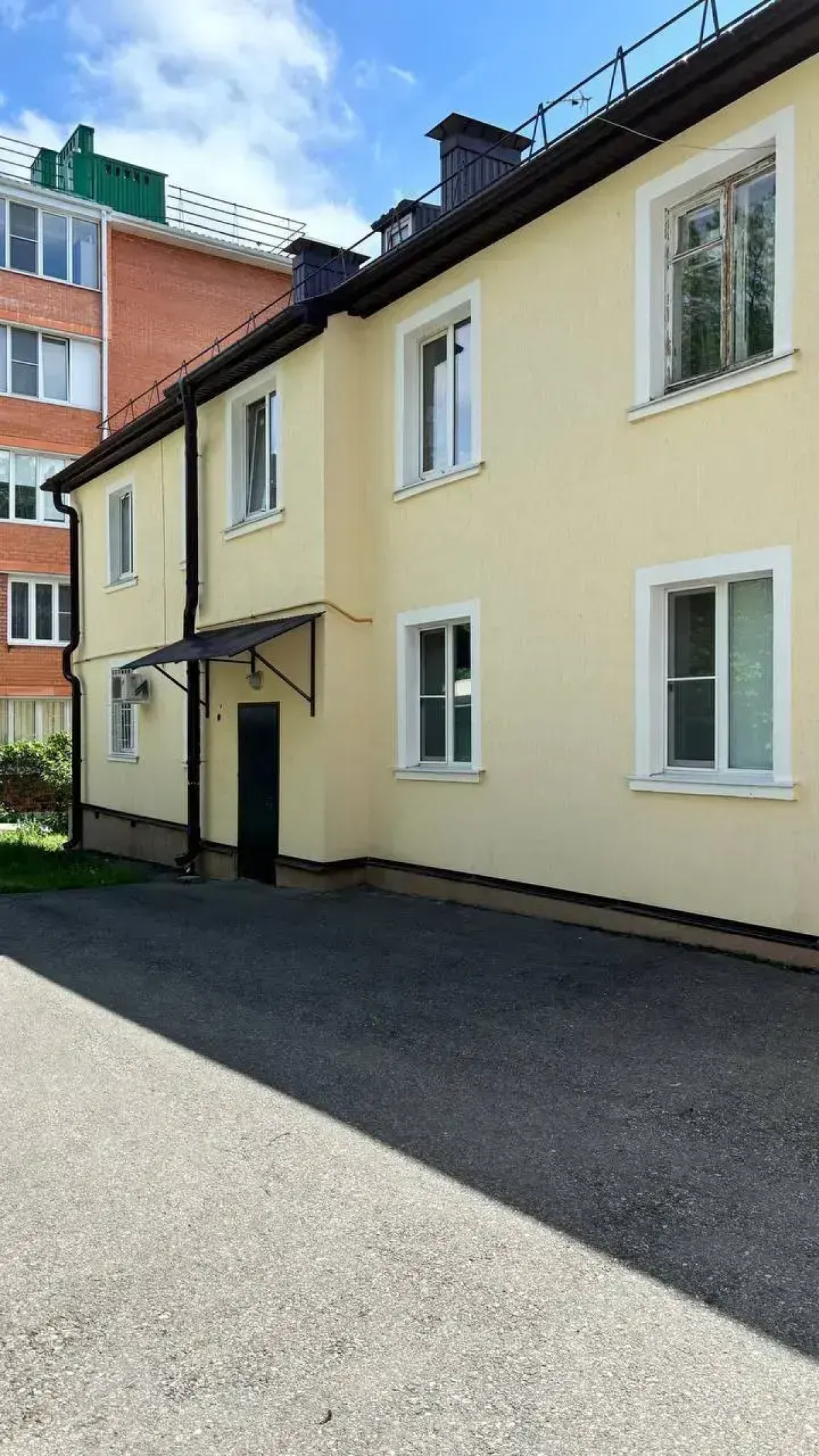 Апартаменты в тихом районе с развитой инфраструктурой