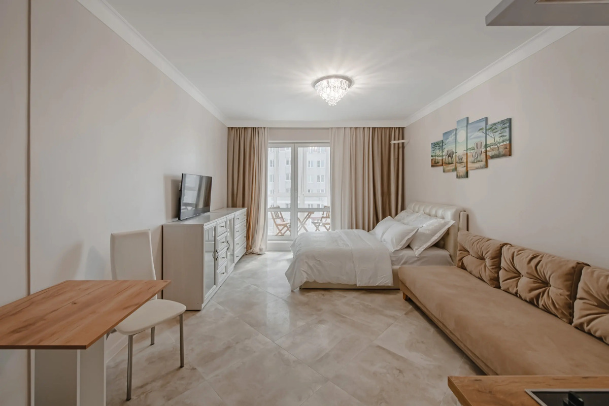 Апартаменты Студия у Станции Метро Грушевка