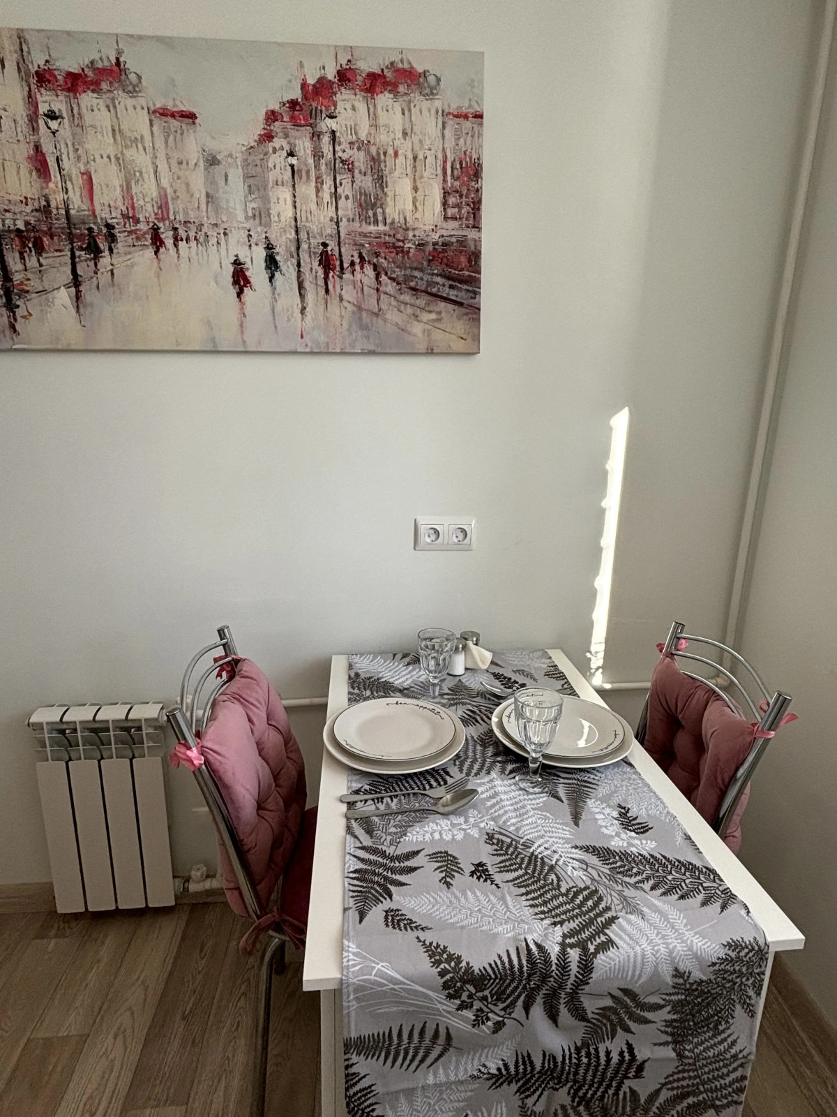 Квартира Яркая у Парка Швейцария