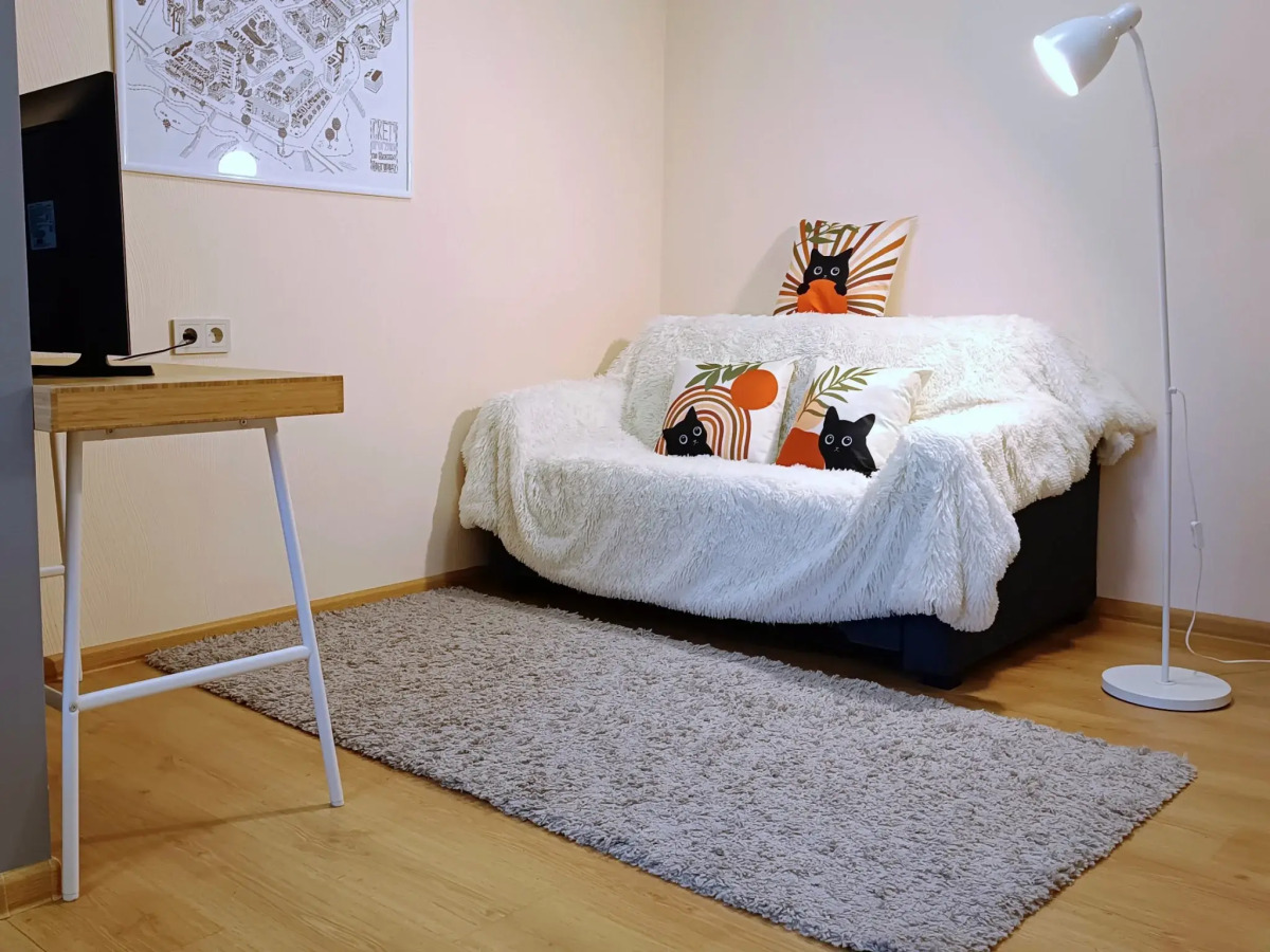 Квартира Светлая и уютная квартира с ламповой атмосферой и видом на закат