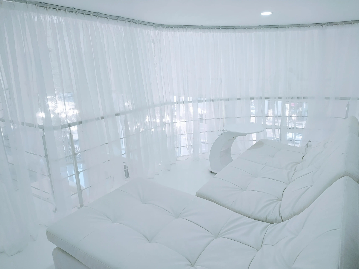 Апартаменты Двухъярусные Белоснежные на Невском 96