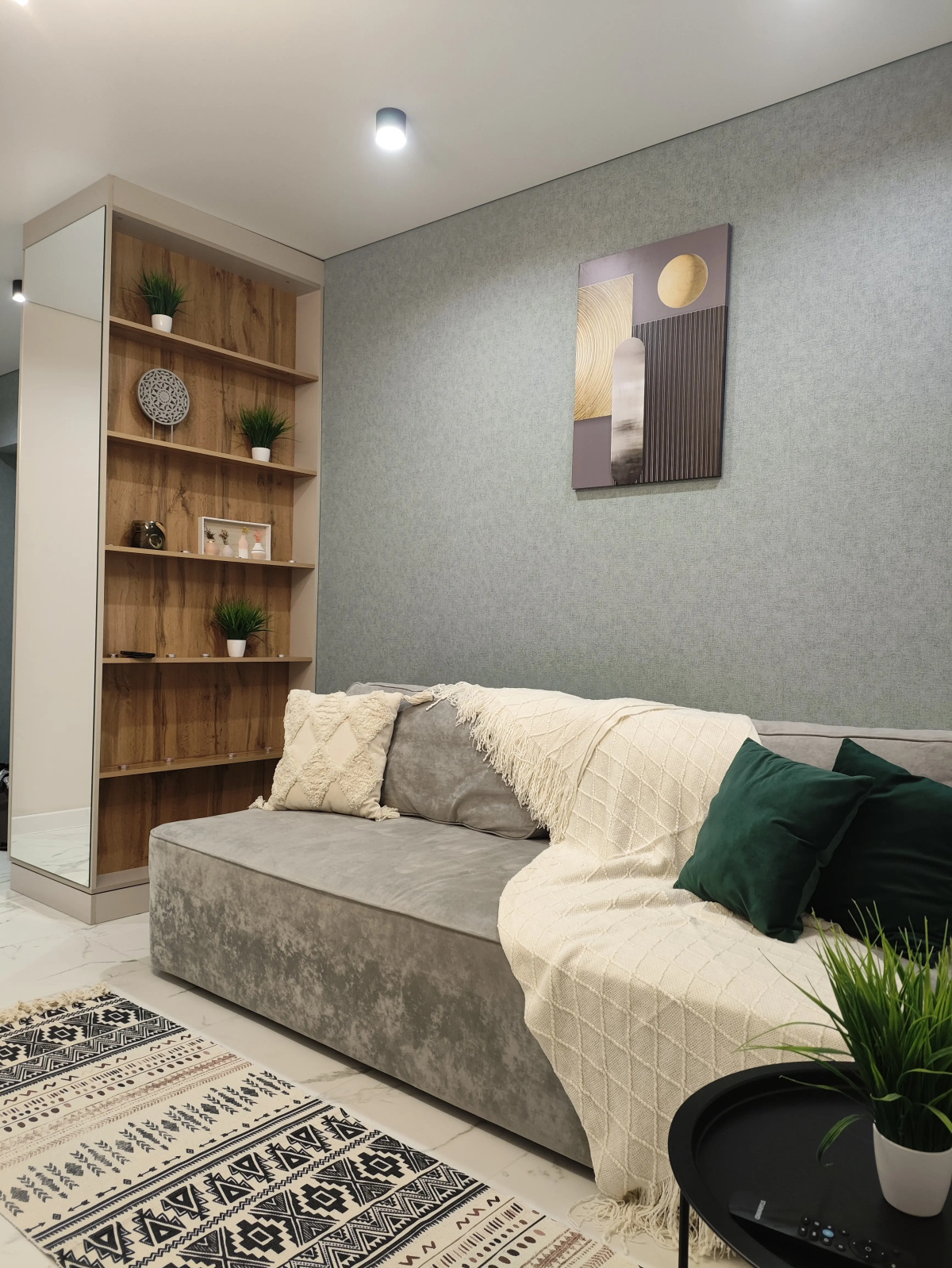 Квартира NATALI Aparts 73в.2