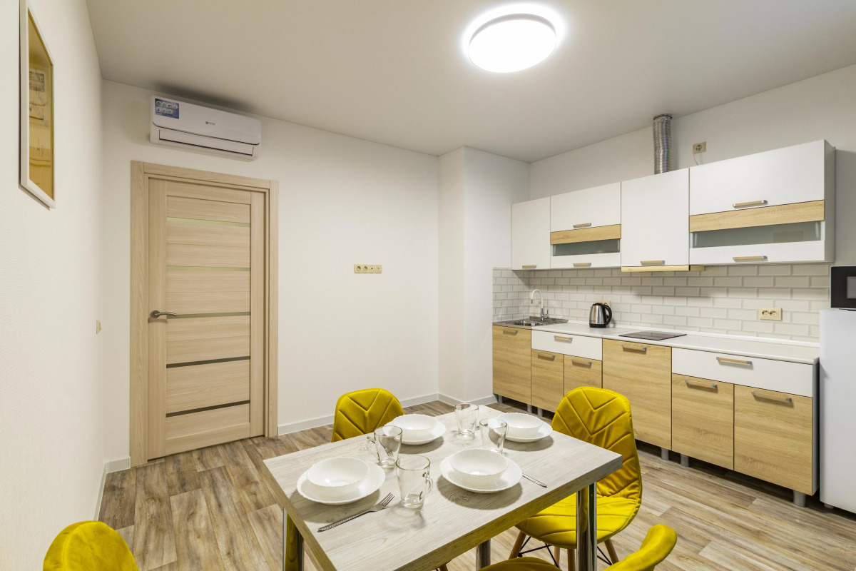 Квартира Двухкомнатная на Тверитина 41