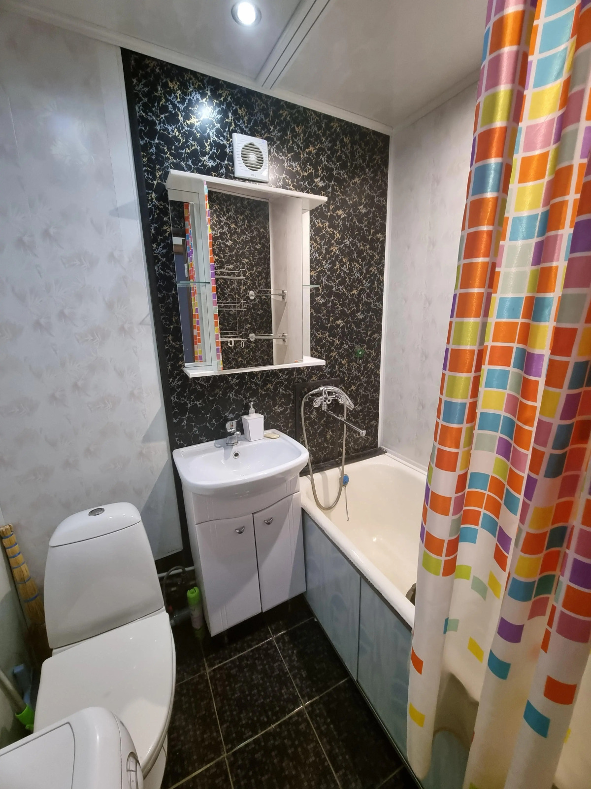 Квартира 2х-комнатные апартаменты Istoma на Ильича 13