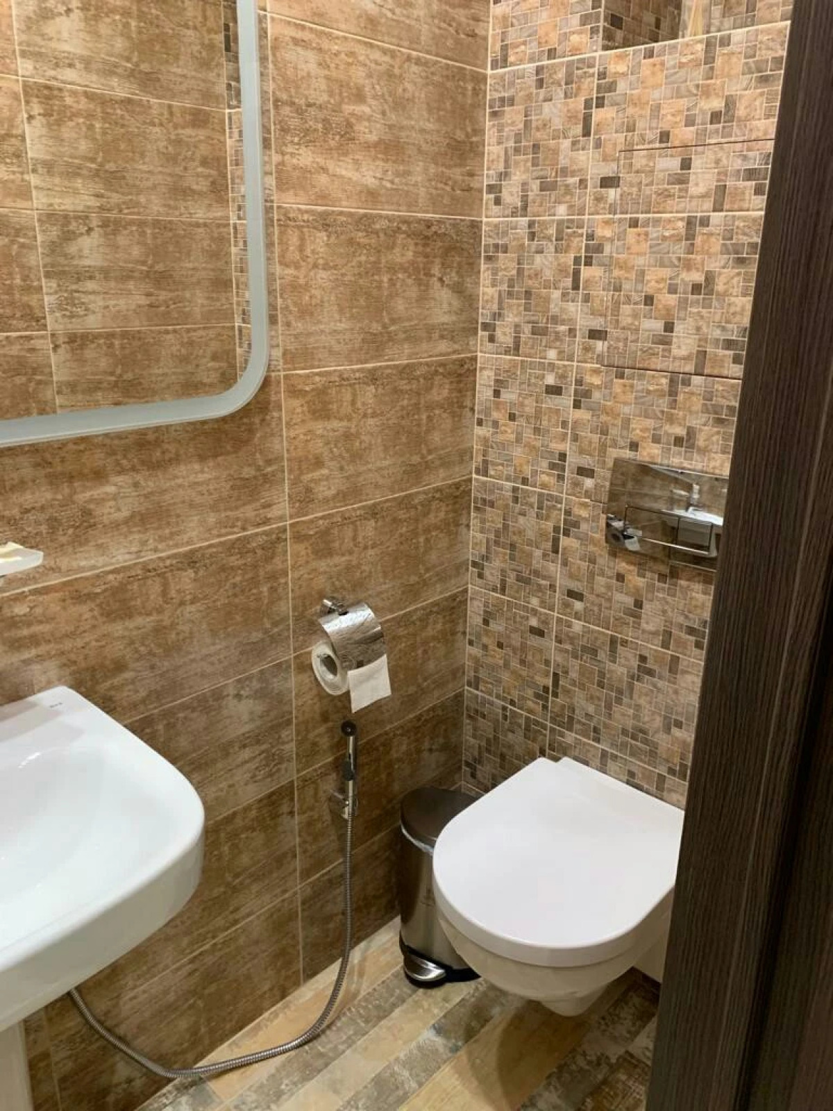 Апартаменты на Средней 13