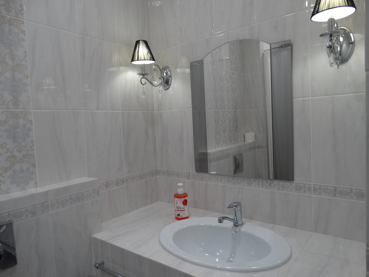 Апартаменты на Дворянской