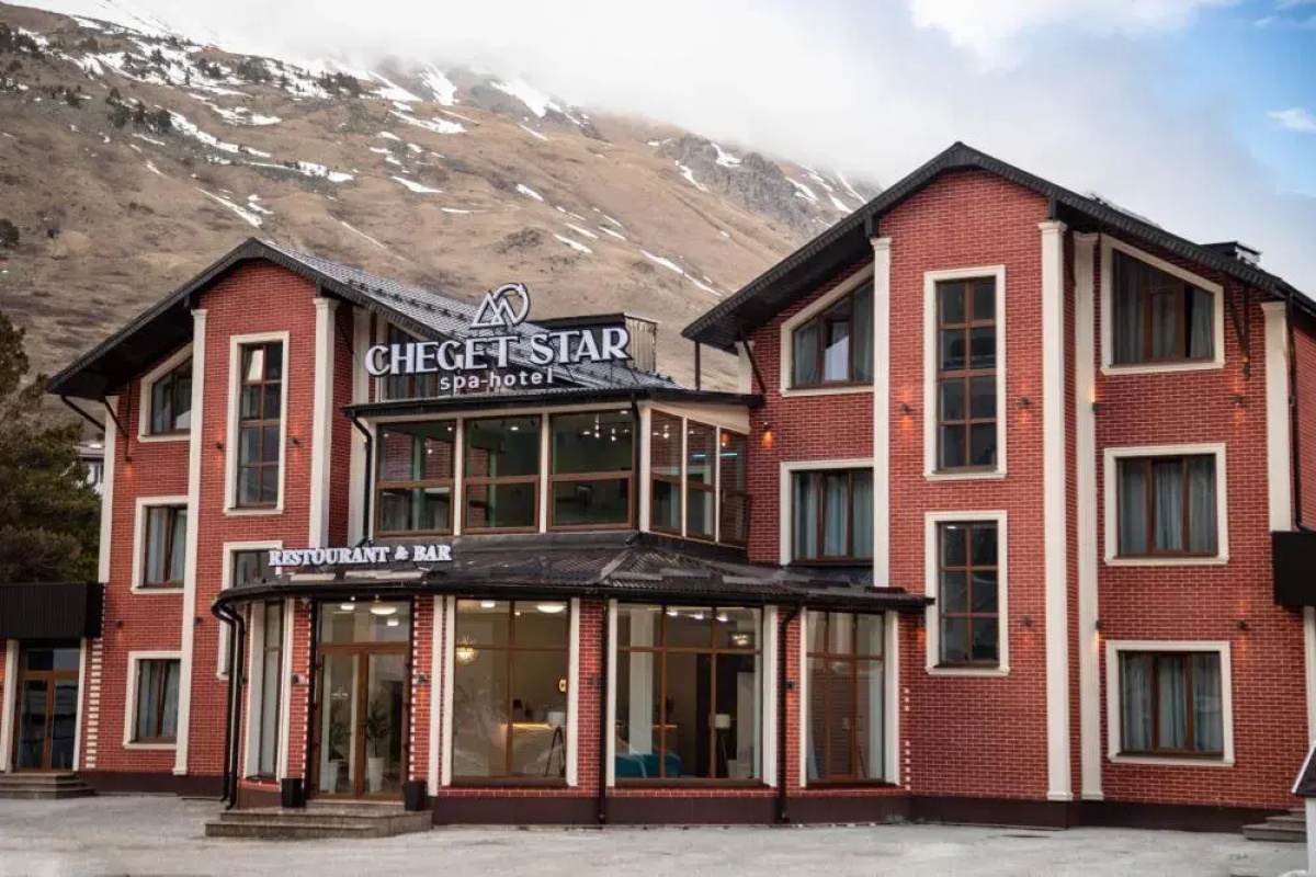 Отель ЧЕГЕТ ОТЕЛЬ СТАР