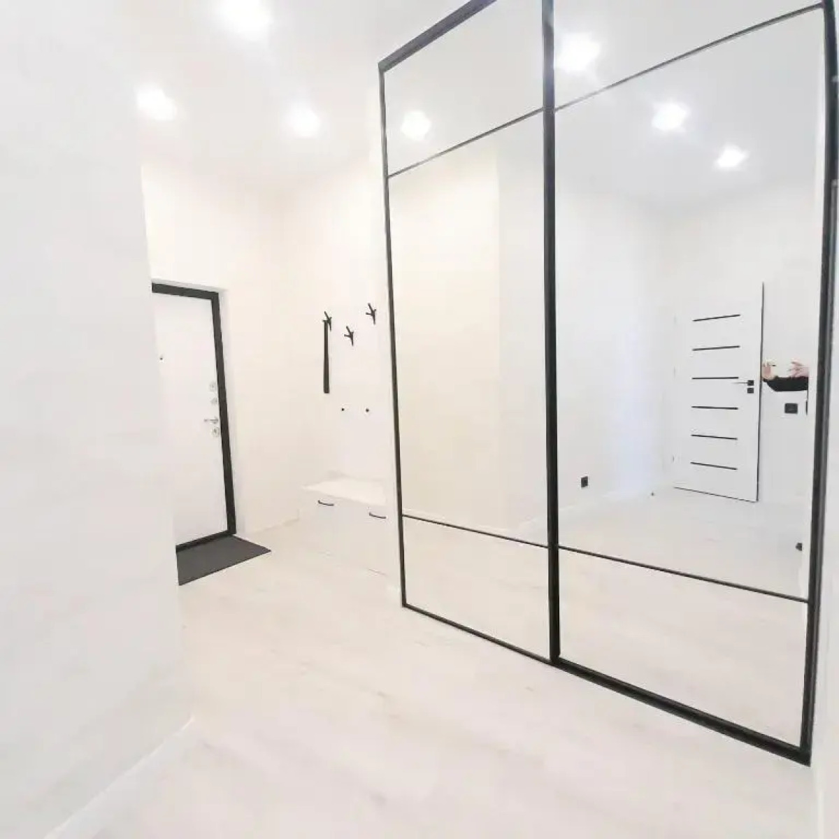 Апартаменты Центр, парковая зона, новый дом, охраняемая парковка, Колибри#24 1