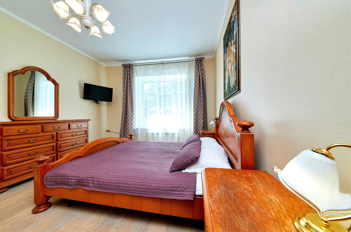 Отель Априори