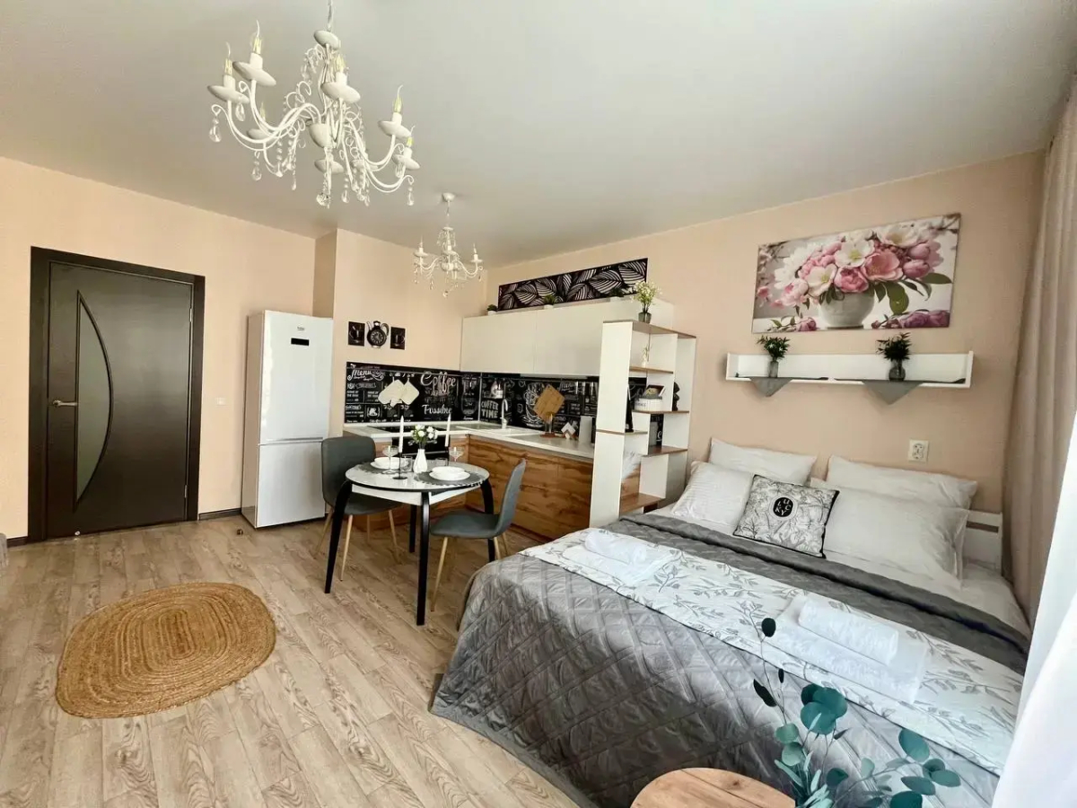 Квартира Уютная студия в 5 минутах от ТРЦ Планета