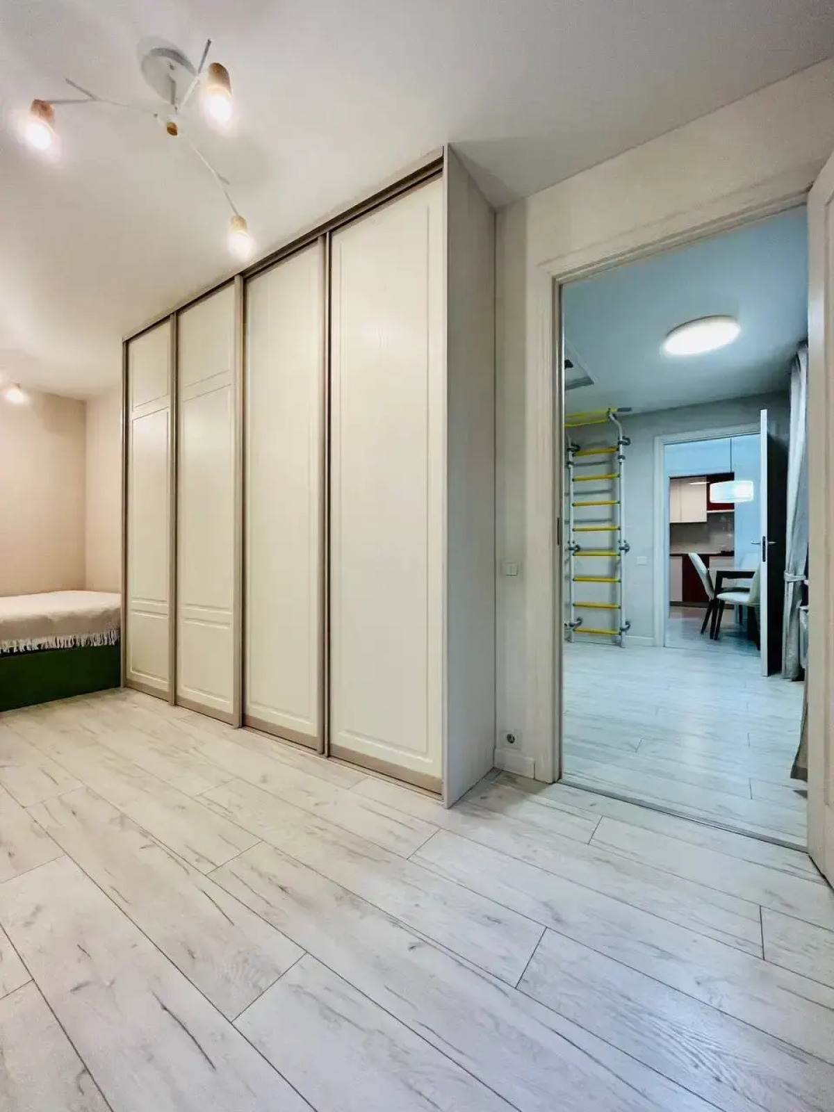 Стильная 3-х комнатная квартира у метро Профсоюзная