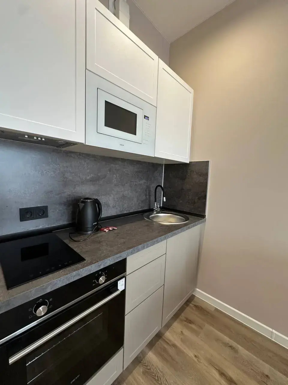 Апартаменты студия в новом ЖК (0079/8200)