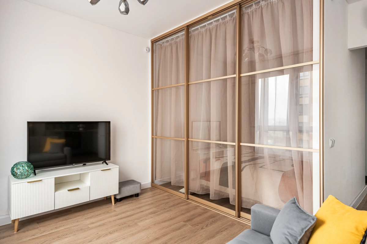 Квартира Имперская Пчела