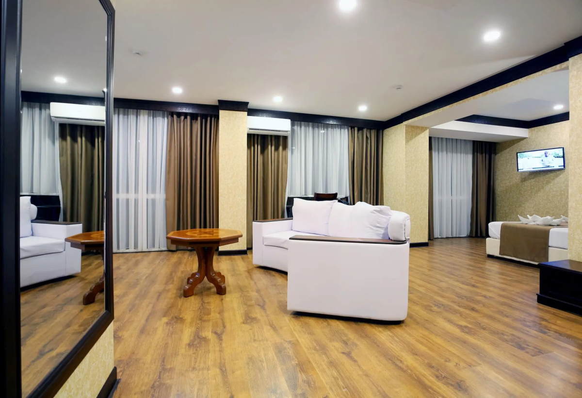 Отель Orient Star Varahsha