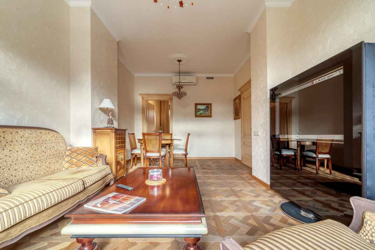 Апартаменты Превосходная квартира у парка Горького