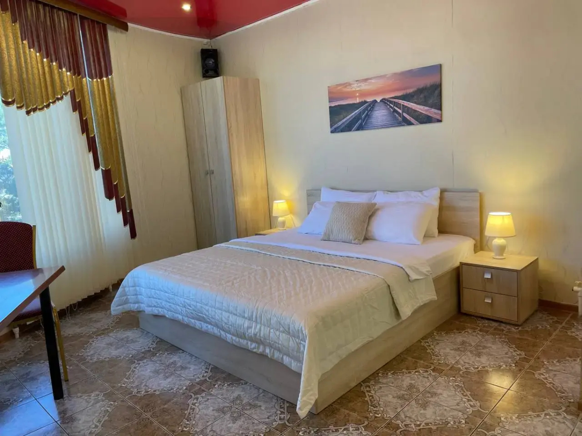 Гостиница  "Авангард"