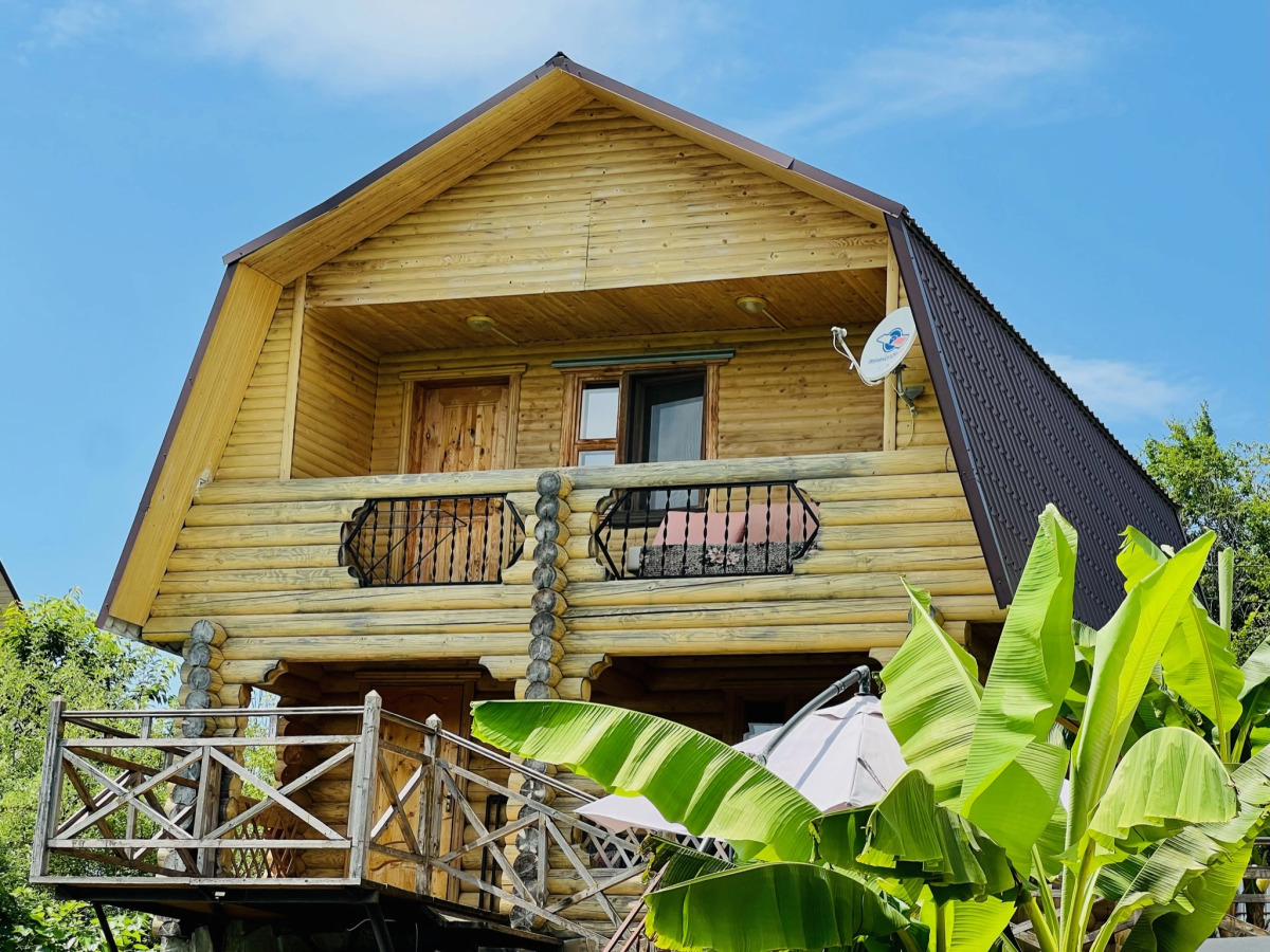 Гостевой дом Солнечная долина коттеджи Гости-24