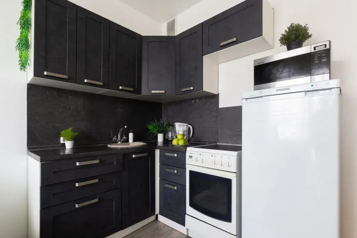 Апартаменты светлые на 16 этаже