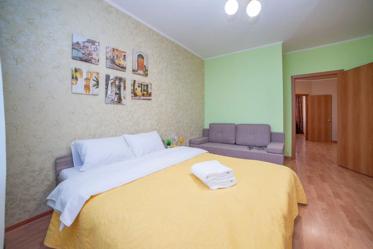 Апартаменты Бажова 68