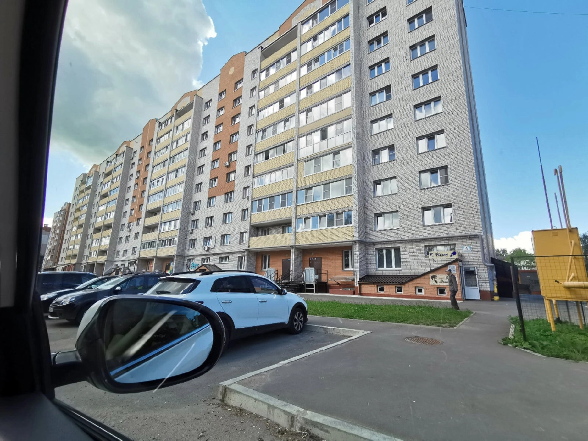 Апартаменты on Yunnatov Lane