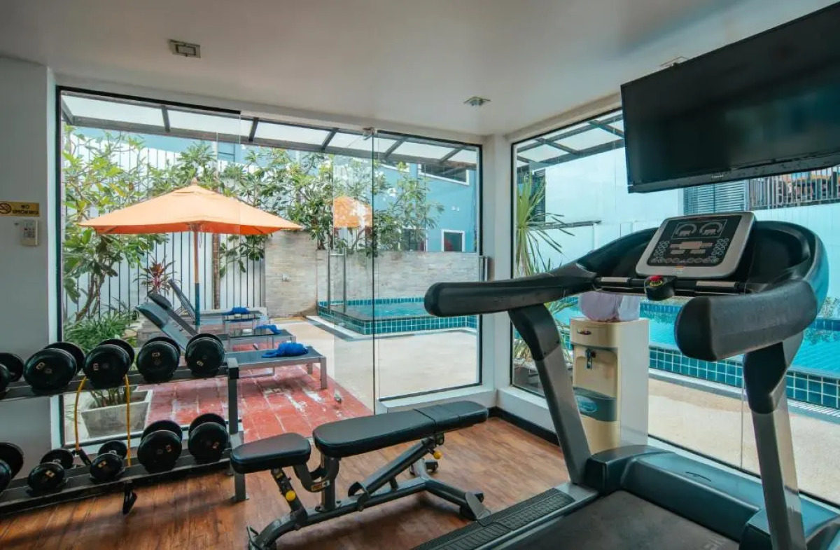 Отель Citrus Patong Hotel by Compass Hospitality