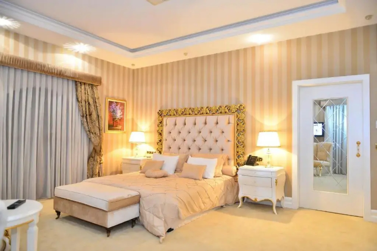 Отель Lake Palace 