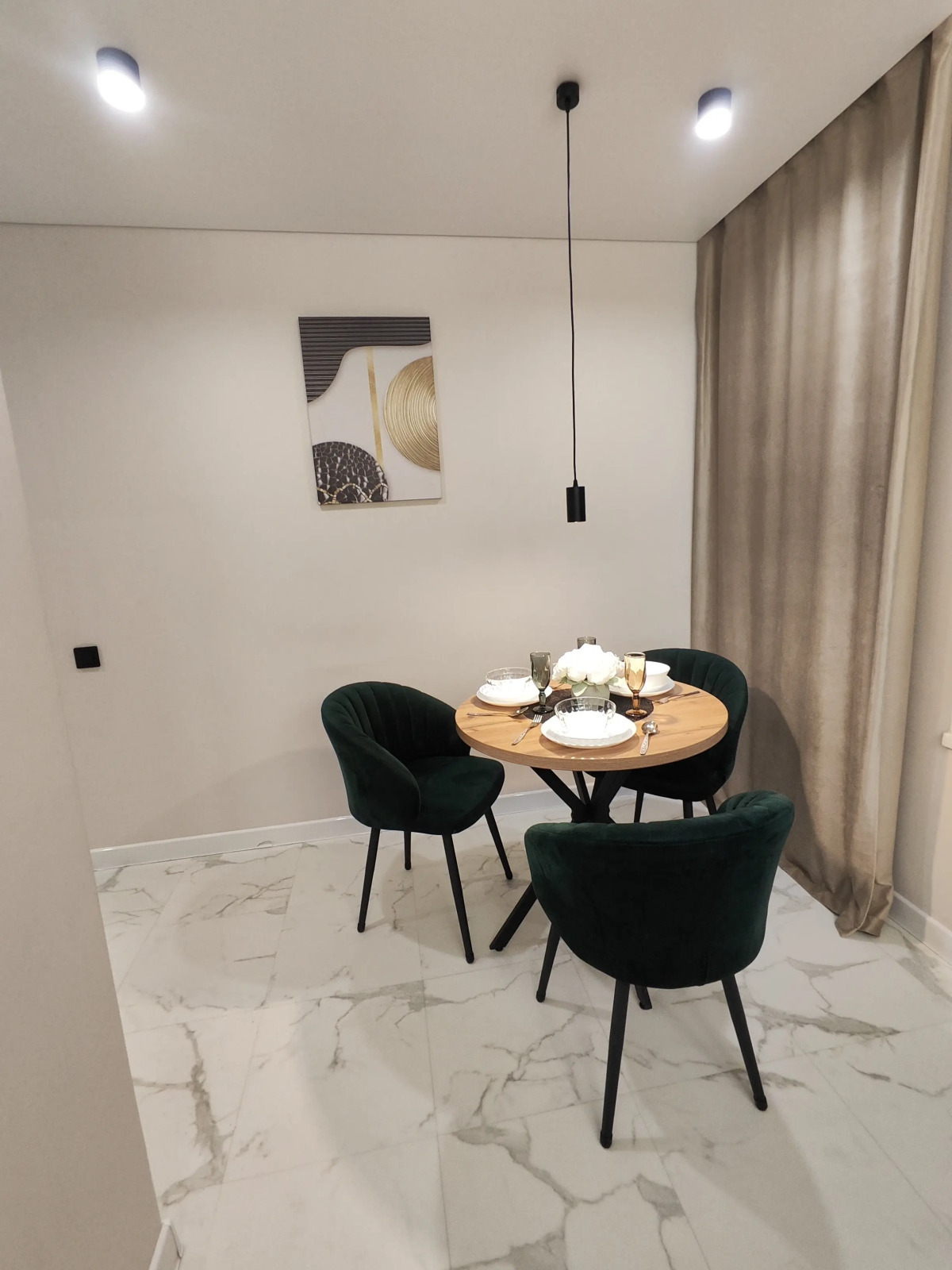 Квартира NATALI Aparts 73в.2