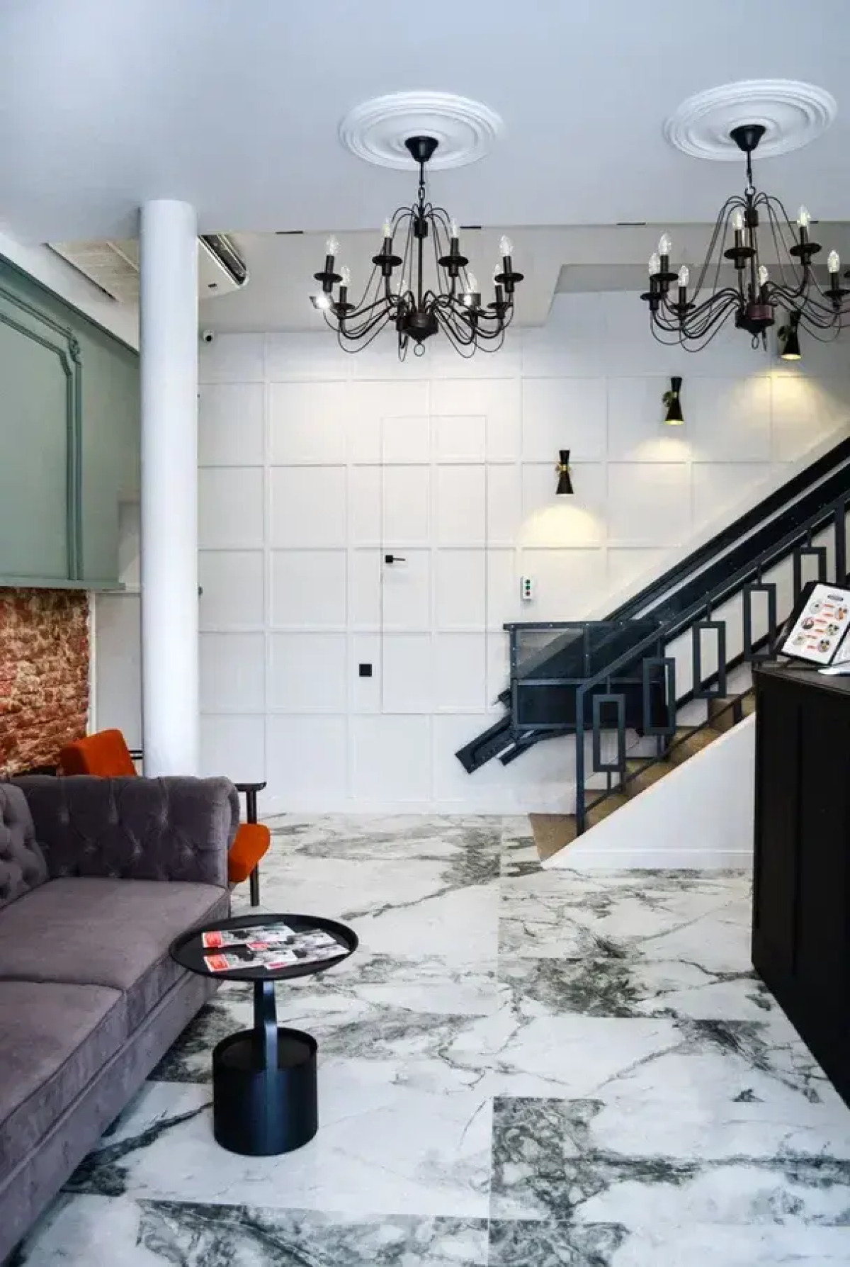 Отель Gizzat Plaza