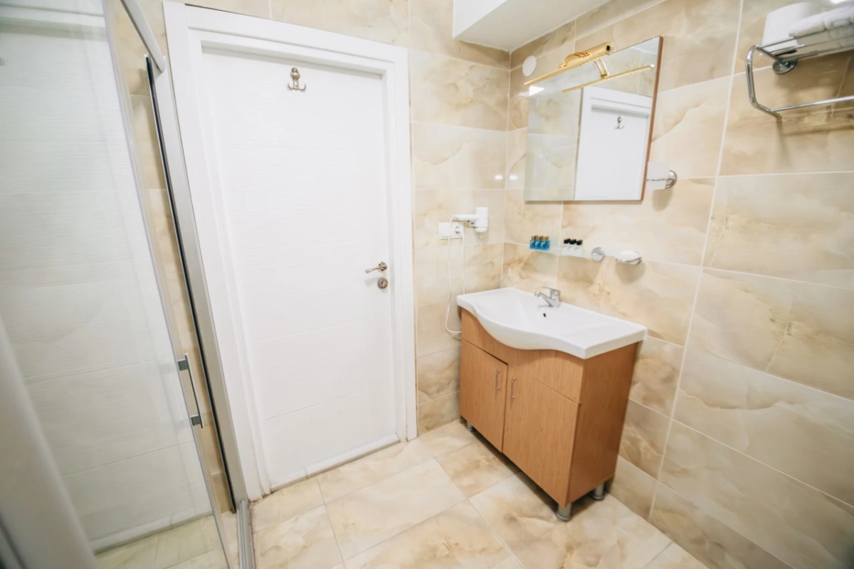 Отель Safran Suites