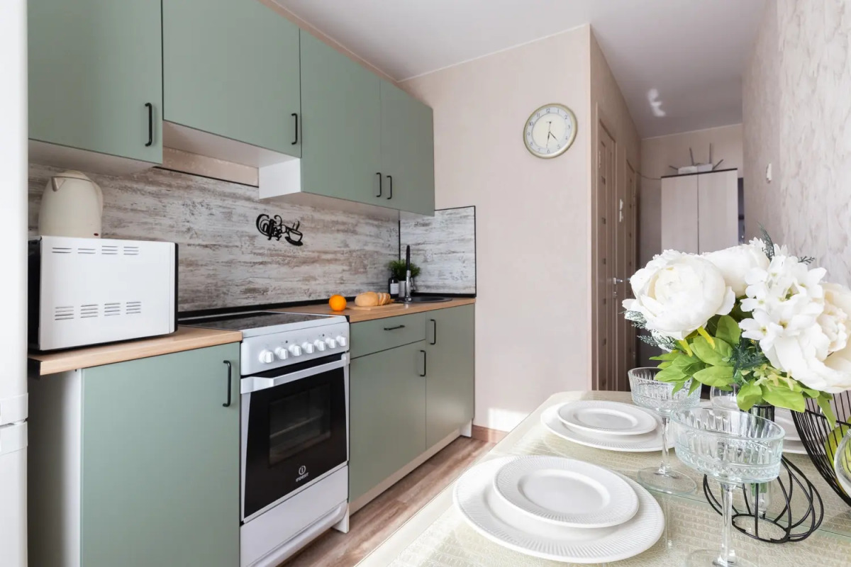 Квартира Семейная двушка у ЖД вокзала с двумя TV и кондиционером