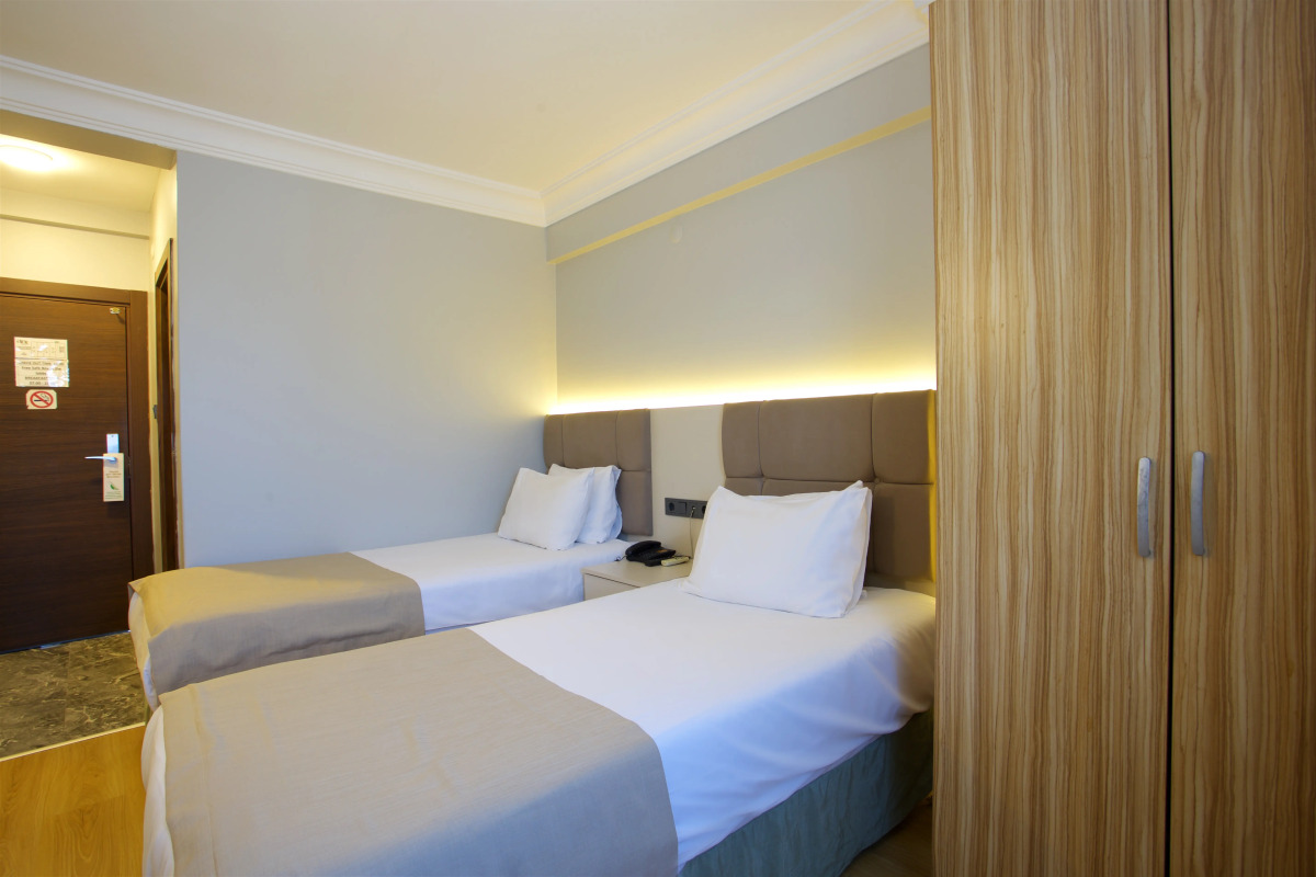 Отель Grand Ant