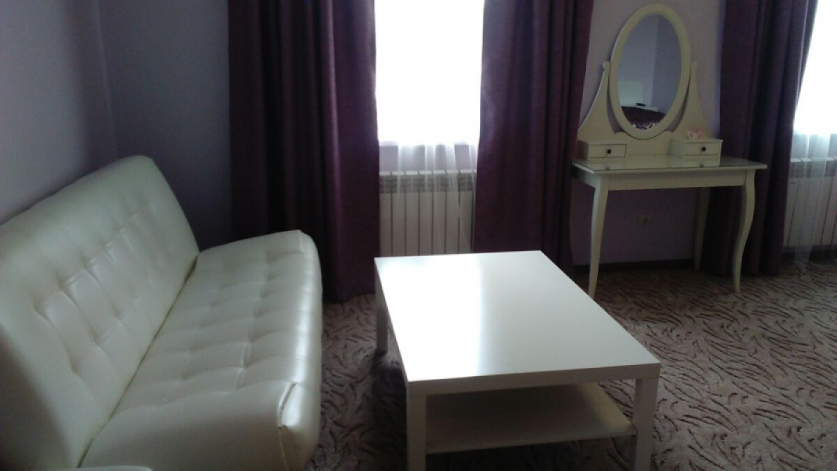 Отель Два крыла