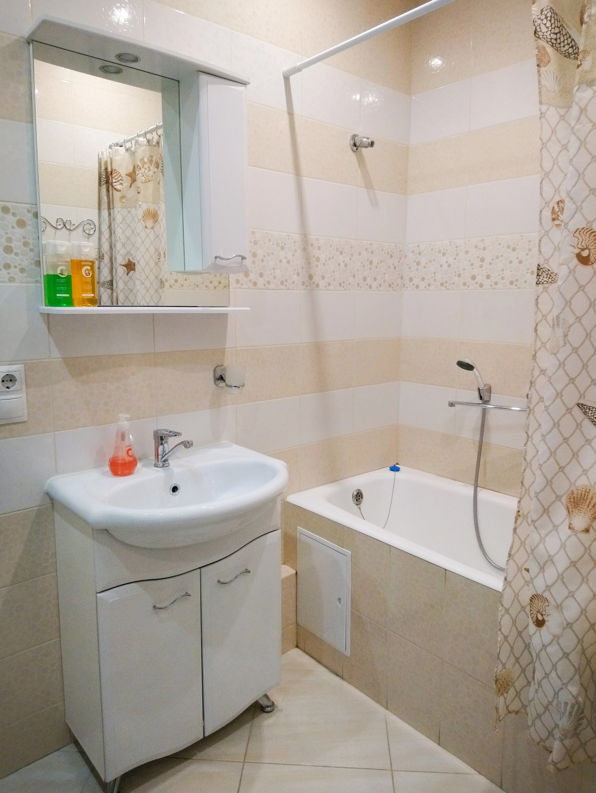 Апартаменты Фрунзе 49 этаж 23