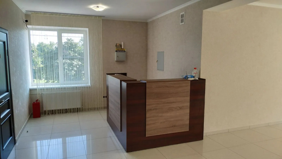 Отель  Ленинградская