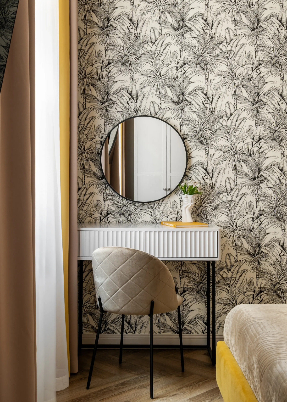 Апартаменты Дизайнерские 3х комнатные с камином Buyartapartments